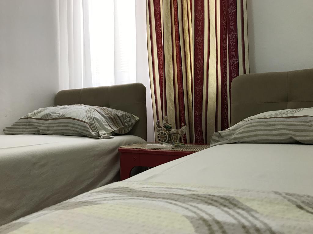 Apartments Pavicevic Tivat Buitenkant foto