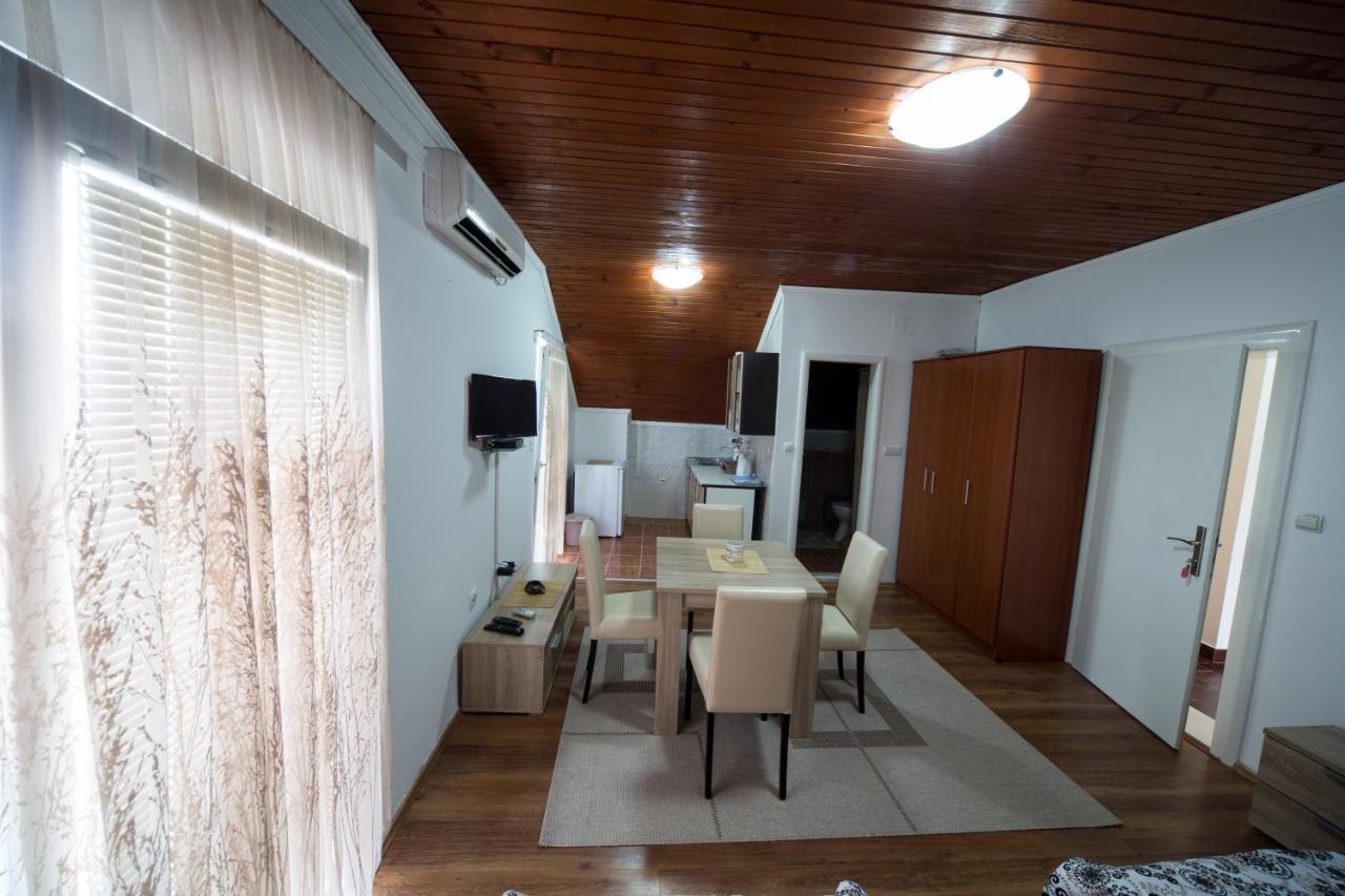 Apartments Pavicevic Tivat Kamer foto